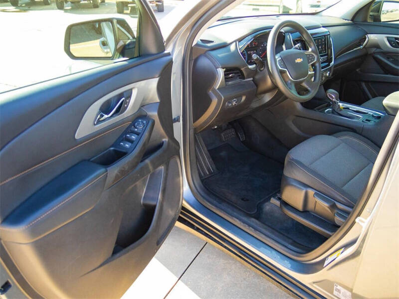 2021 Chevrolet Traverse LS