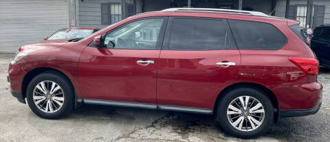 2017 Nissan Pathfinder SL