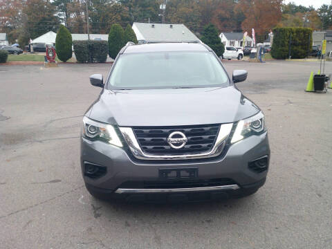 2019 Nissan Pathfinder S