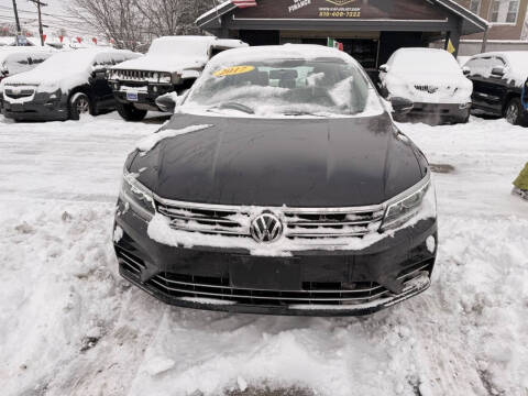 2017 Volkswagen Passat 1.8T R-Line