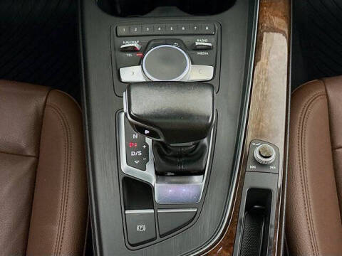 2017 Audi A4 2.0T quattro Premium Plus