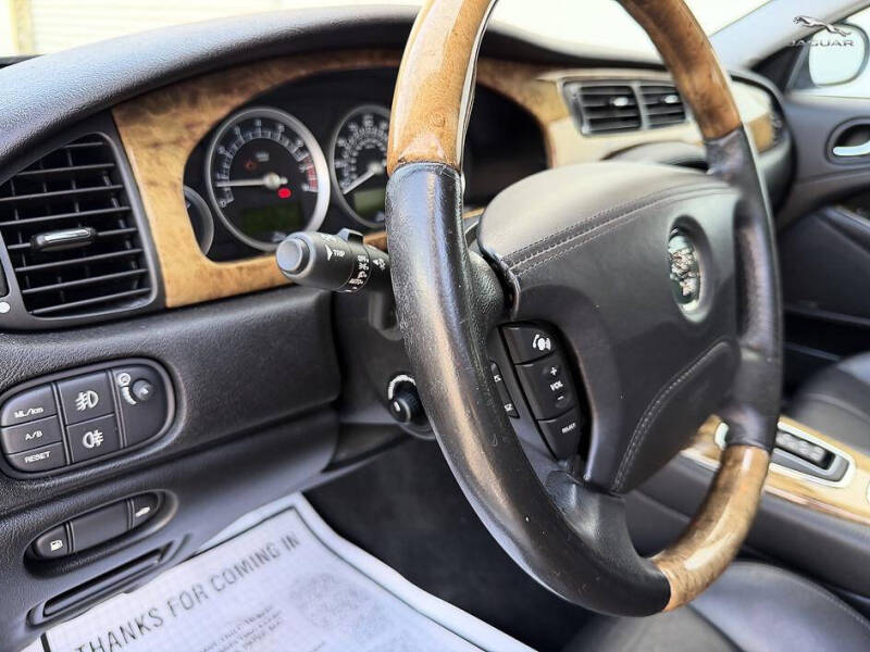 2005 Jaguar S-Type 4.2