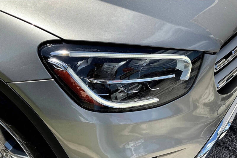 2021 Mercedes-Benz GLC GLC 300