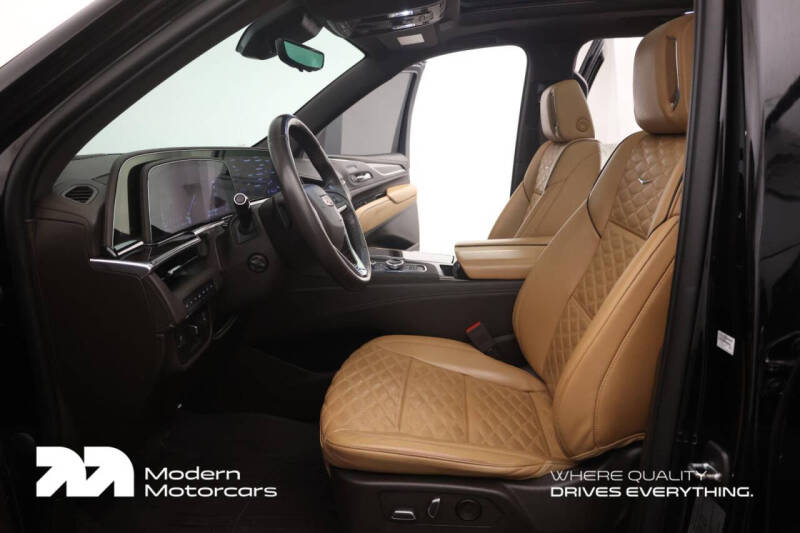 2022 Cadillac Escalade ESV Sport