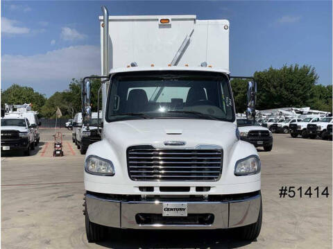 2018 Freightliner M2 106