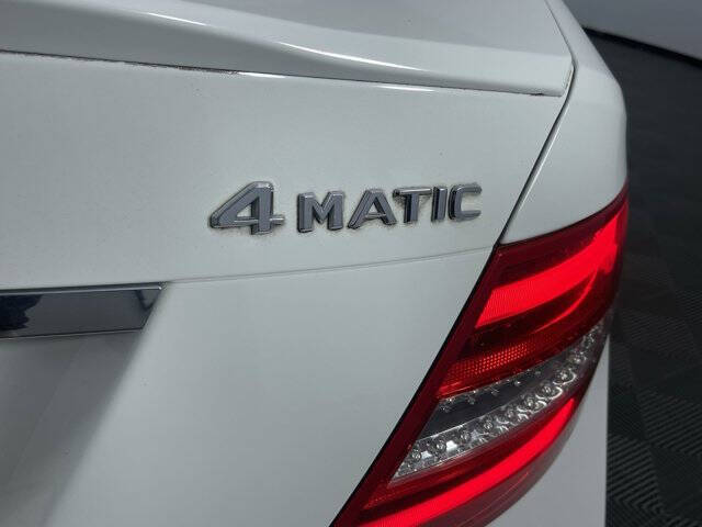 2012 Mercedes-Benz C-Class C 300 Luxury 4MATIC