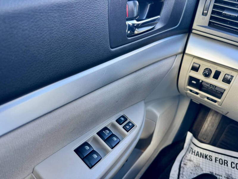 2013 Subaru Legacy 2.5i