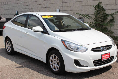 2013 Hyundai Accent GLS