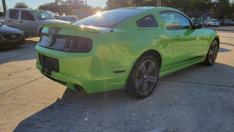 2013 Ford Mustang V6 Premium