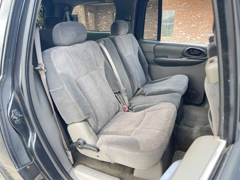2004 Chevrolet TrailBlazer EXT LT