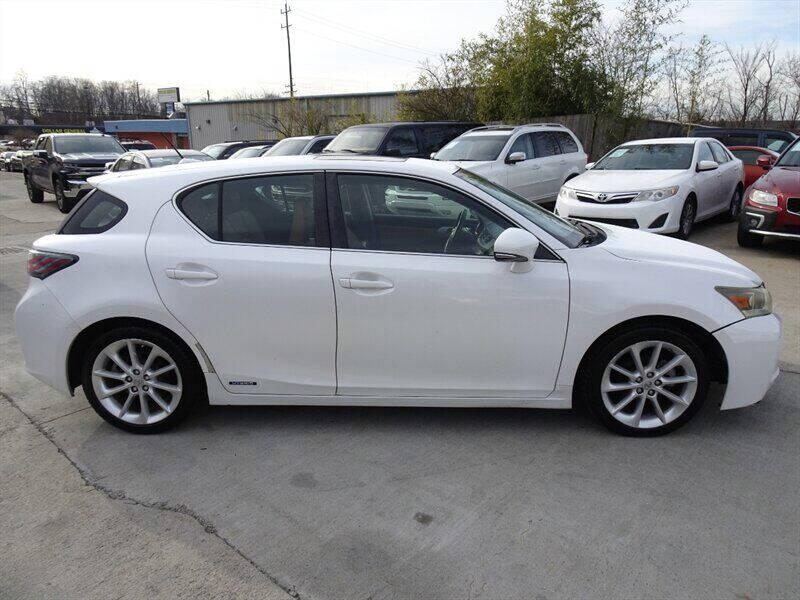 2011 Lexus CT 200h Premium