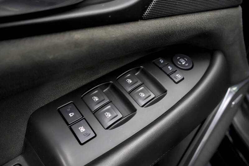 2018 Cadillac Escalade ESV Platinum