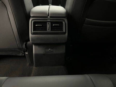 2025 Mazda CX-50 2.5 S Preferred