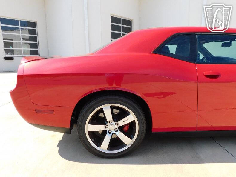 2011 Dodge Challenger SRT8 392