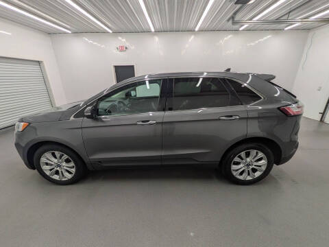 2021 Ford Edge Titanium