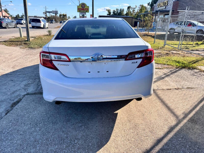 2013 Toyota Camry XLE V6