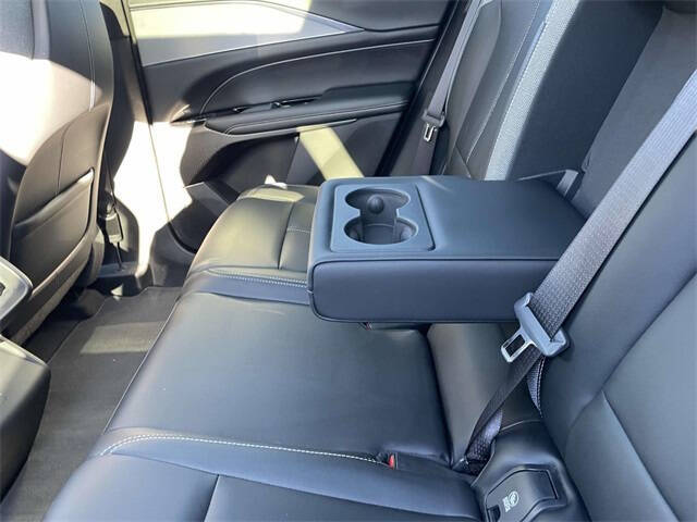 2024 Cadillac LYRIQ Tech