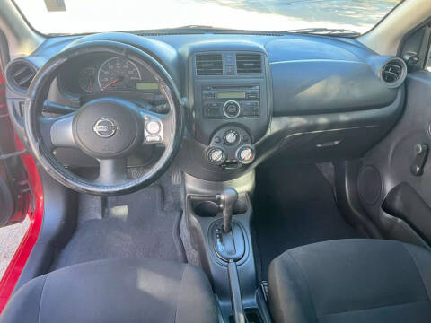 2014 Nissan Versa 1.6 S Plus