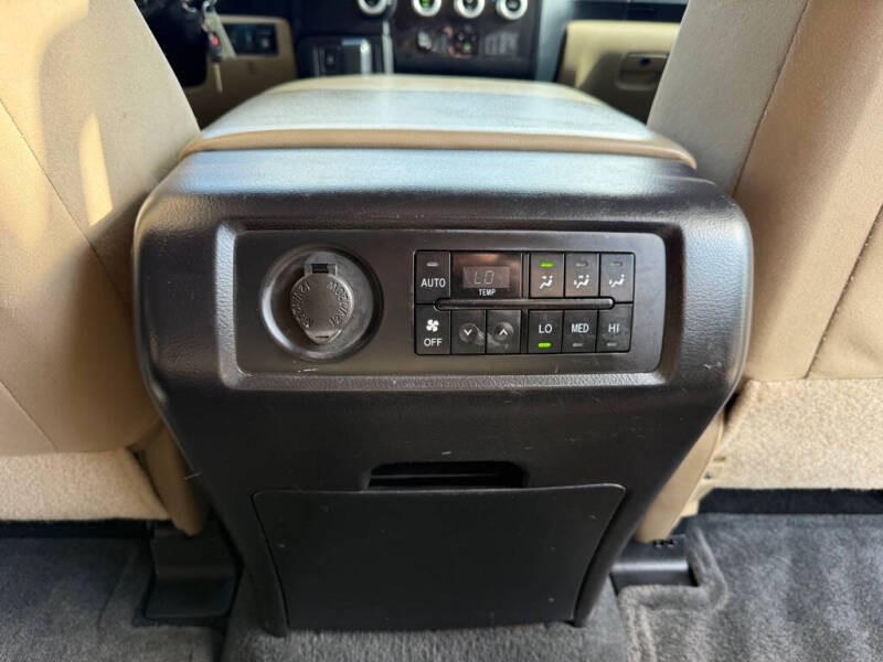 2019 Toyota Sequoia SR5