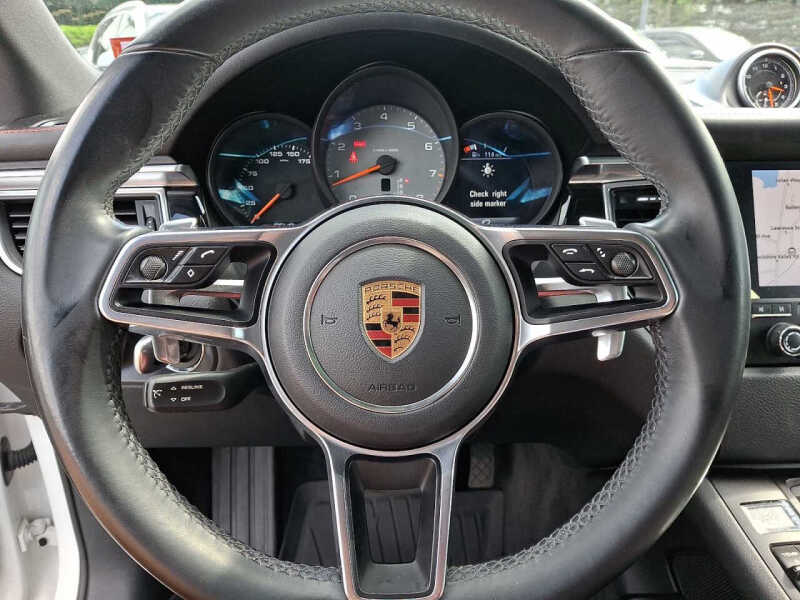 2017 Porsche Macan S