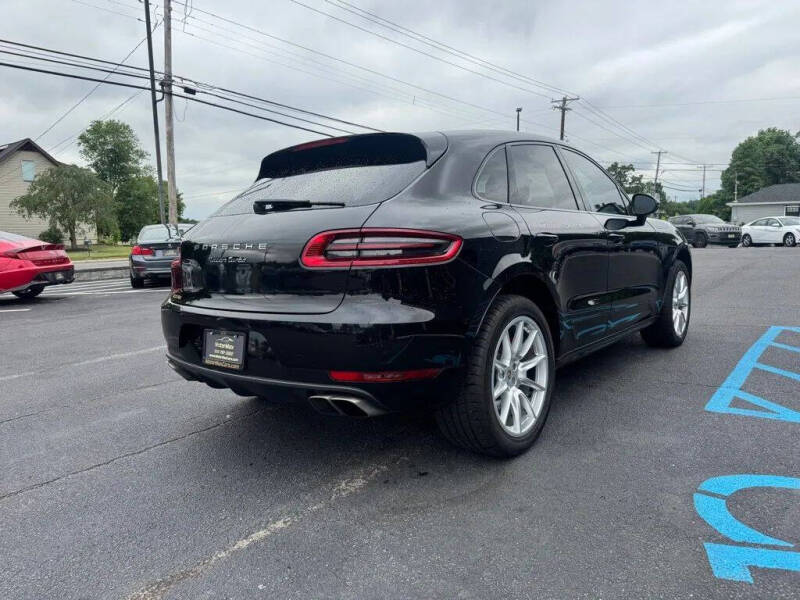 2015 Porsche Macan Turbo