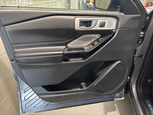 2021 Ford Explorer Platinum