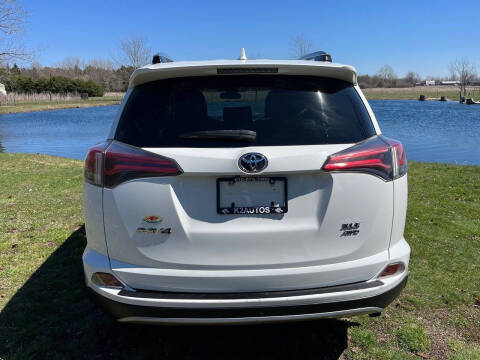 2018 Toyota RAV4 XLE