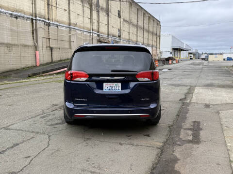 2017 Chrysler Pacifica Limited