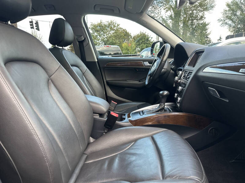 2013 Audi Q5 2.0T quattro Premium Plus