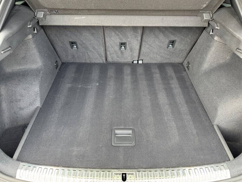 2021 Audi Q3 quattro S line Prem Plus 45 TFSI