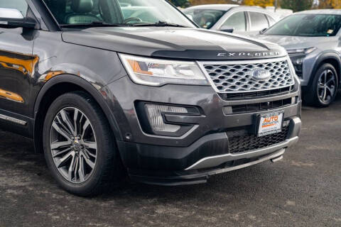 2017 Ford Explorer Platinum