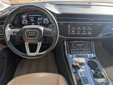 2022 Audi Q7 quattro Premium Plus 55 TFSI