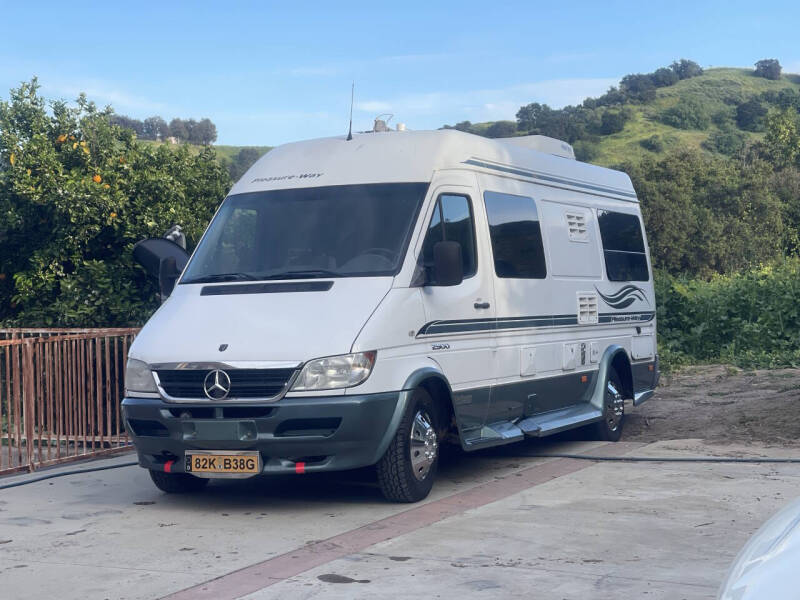 2004 Pleasure Way Plateau TS