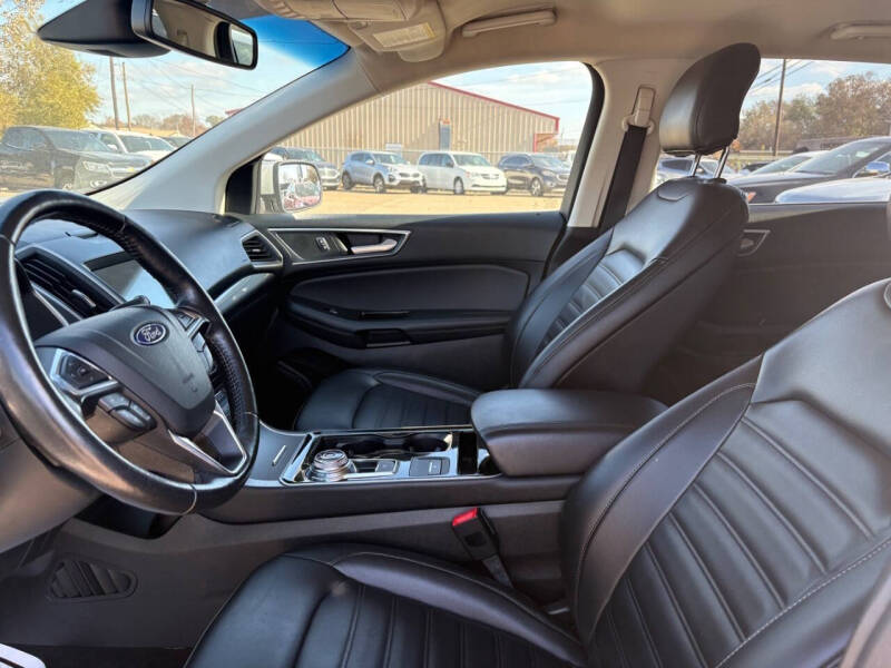 2019 Ford Edge SEL