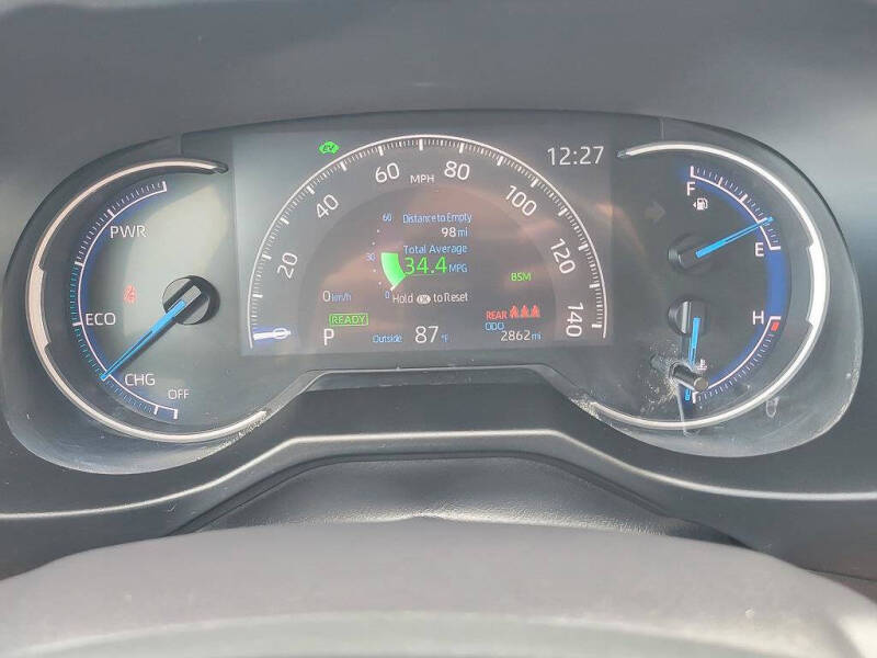 2024 Toyota RAV4 Hybrid LE