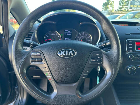2016 Kia Forte5 LX