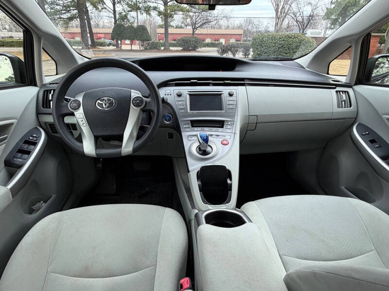2013 Toyota Prius Three