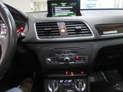 2015 Audi Q3 2.0T quattro Prestige