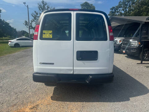 2022 Chevrolet Express 2500