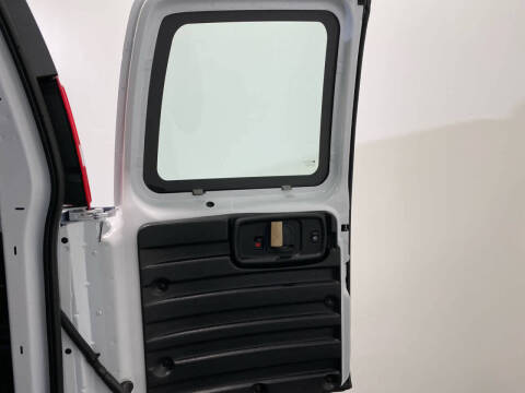 2026 Chevrolet Express 2500