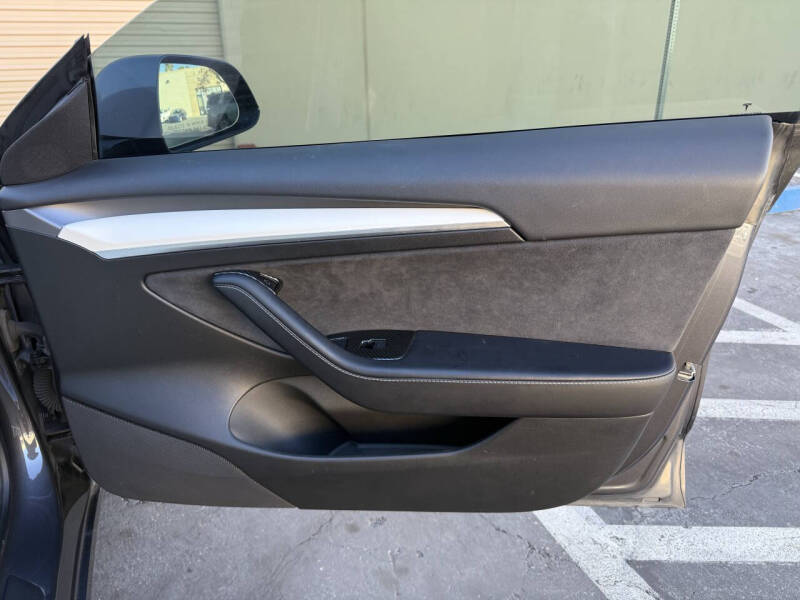 2021 Tesla Model 3 Performance