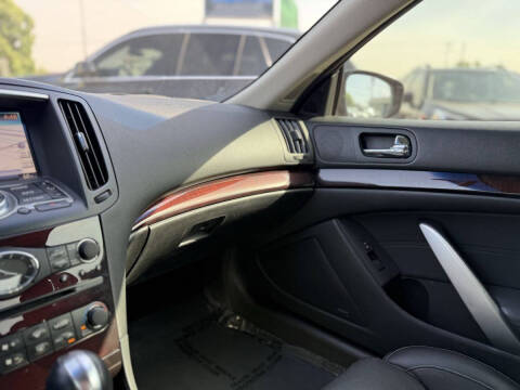2012 Infiniti G37 Coupe x