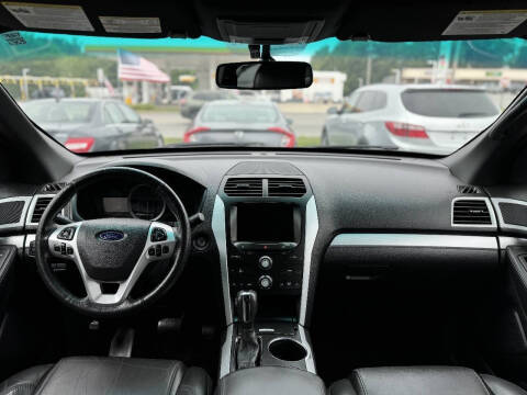 2014 Ford Explorer XLT