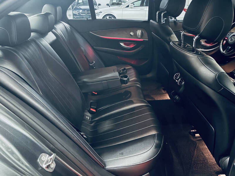 2017 Mercedes-Benz E-Class E 300 4MATIC