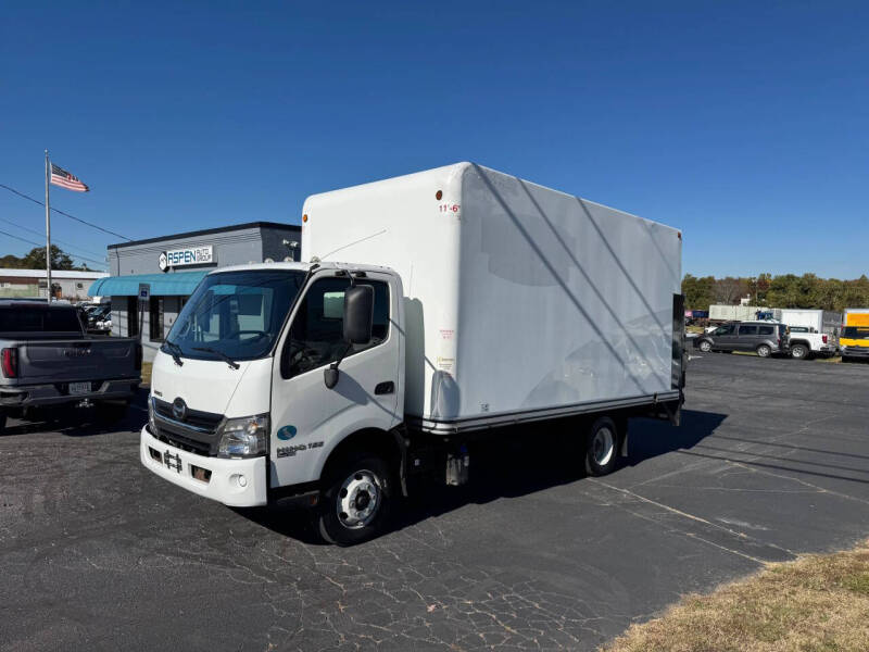 2019 Hino 155