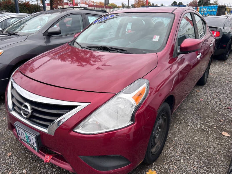 2018 Nissan Versa SV