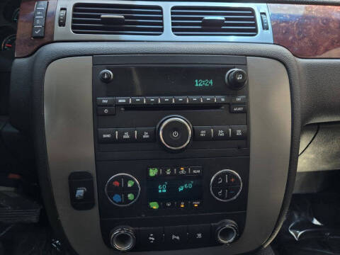 2011 GMC Yukon XL SLT