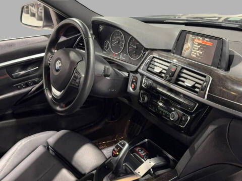 2017 BMW 3 Series 330i