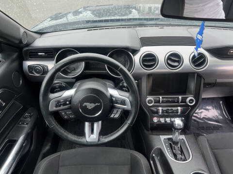 2020 Ford Mustang EcoBoost