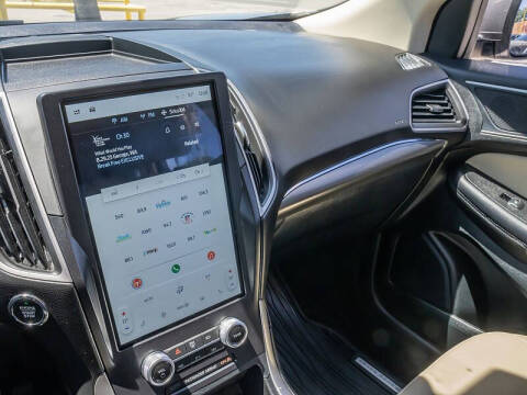2022 Ford Edge
